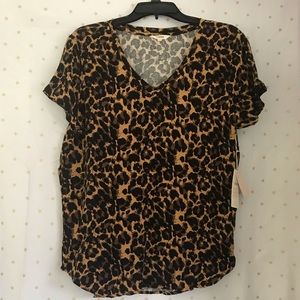 Ci Sono Short Sleeved Leopard Print Top, Size XL, New